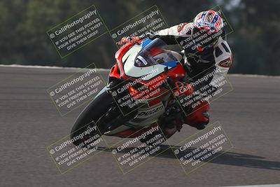 media/Nov-02-2025-Lets Ride (Sun) [[f7a3caa734]]/A Group/11am (Turn 2 Inside)/